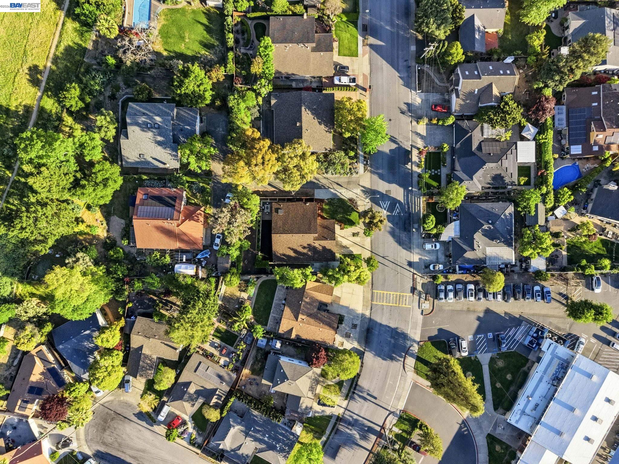 Detail Gallery Image 27 of 31 For 38590 Canyon Heights Dr, Fremont,  CA 94536 - 4 Beds | 2 Baths