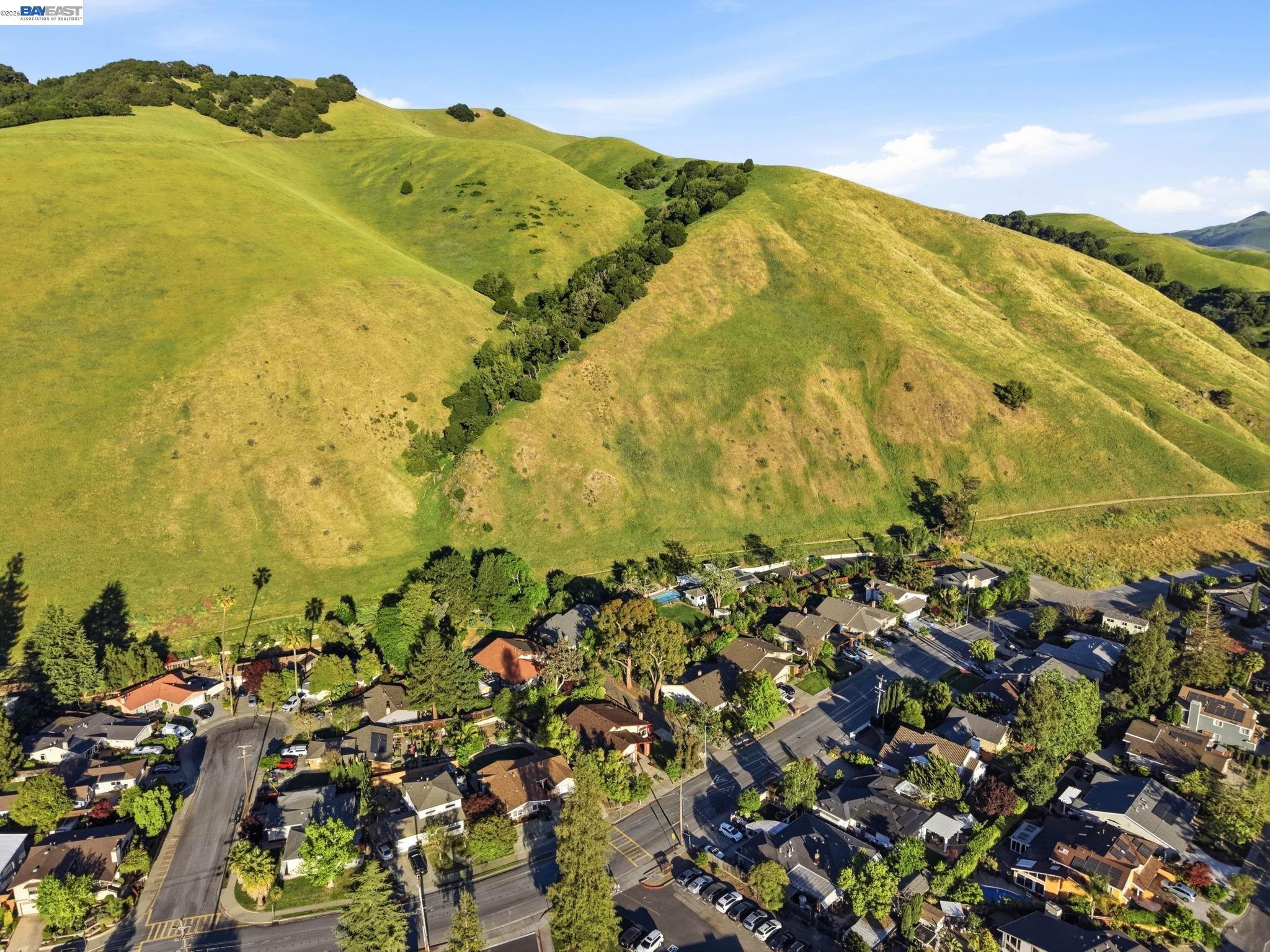 Detail Gallery Image 28 of 31 For 38590 Canyon Heights Dr, Fremont,  CA 94536 - 4 Beds | 2 Baths