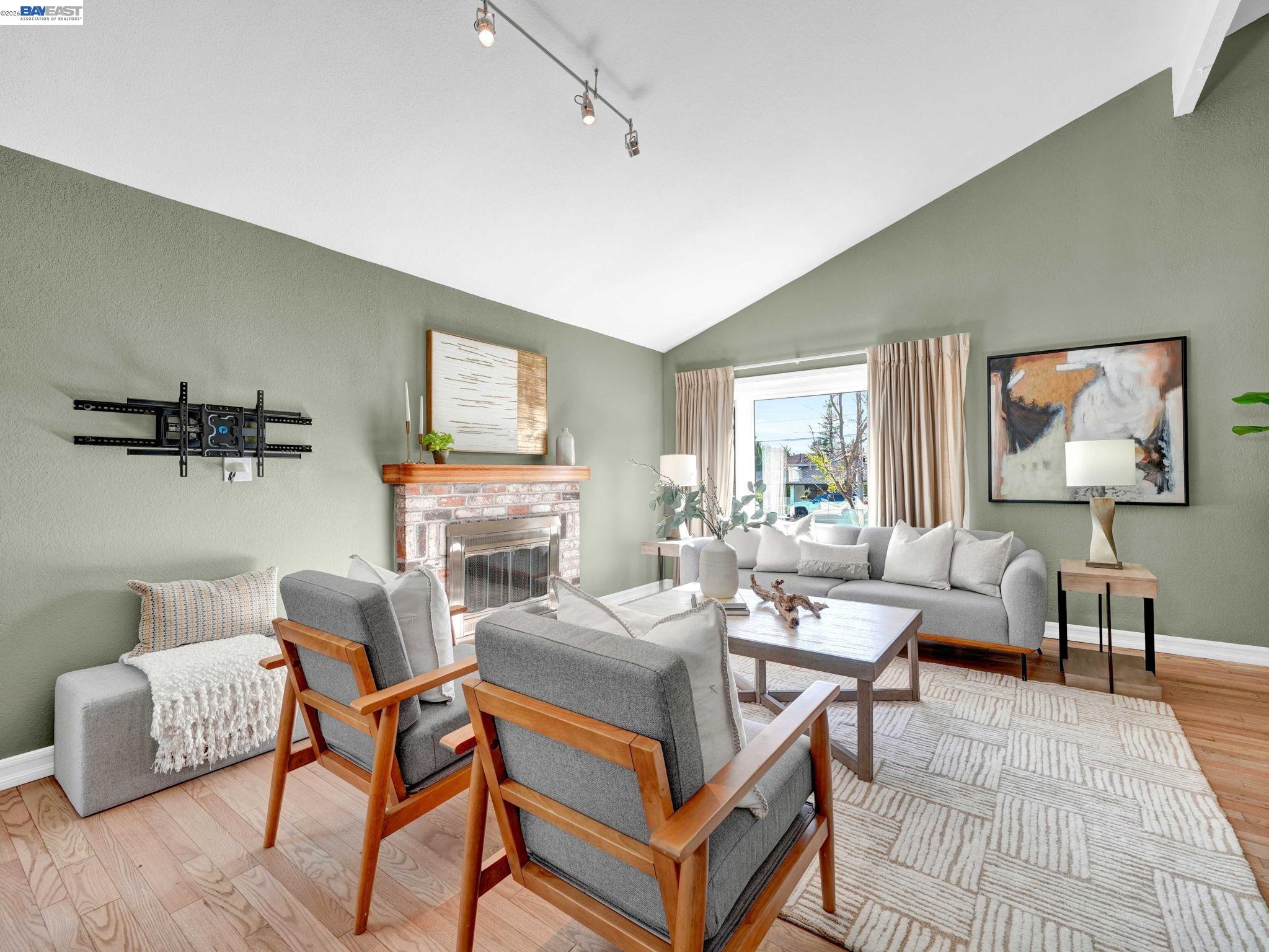 Detail Gallery Image 6 of 31 For 38590 Canyon Heights Dr, Fremont,  CA 94536 - 4 Beds | 2 Baths