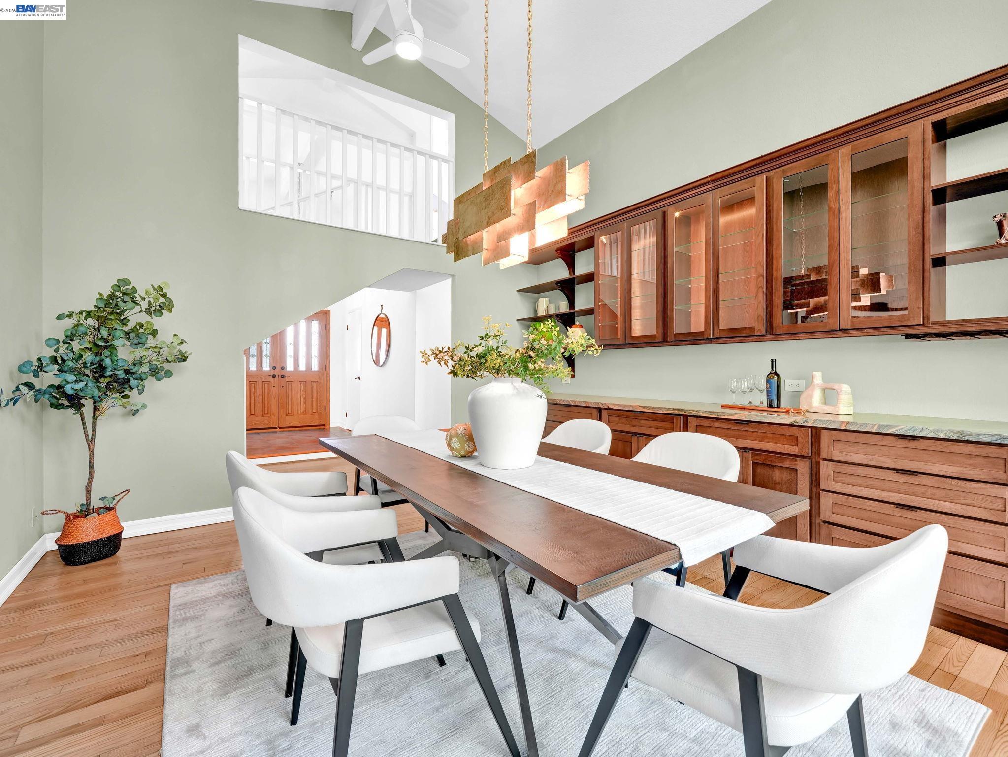 Detail Gallery Image 9 of 31 For 38590 Canyon Heights Dr, Fremont,  CA 94536 - 4 Beds | 2 Baths