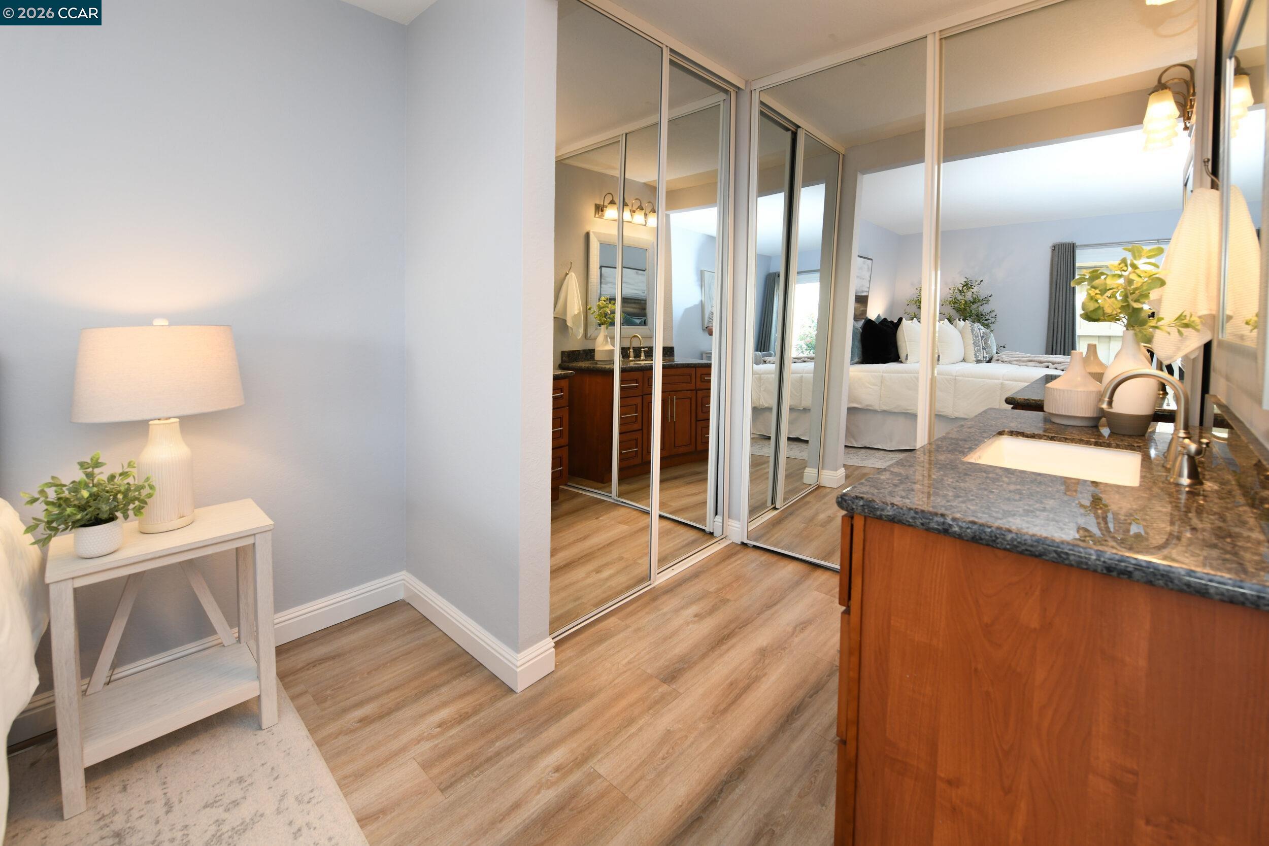 Detail Gallery Image 14 of 40 For 4869 Wolf Way, Concord,  CA 94521 - 2 Beds | 2 Baths