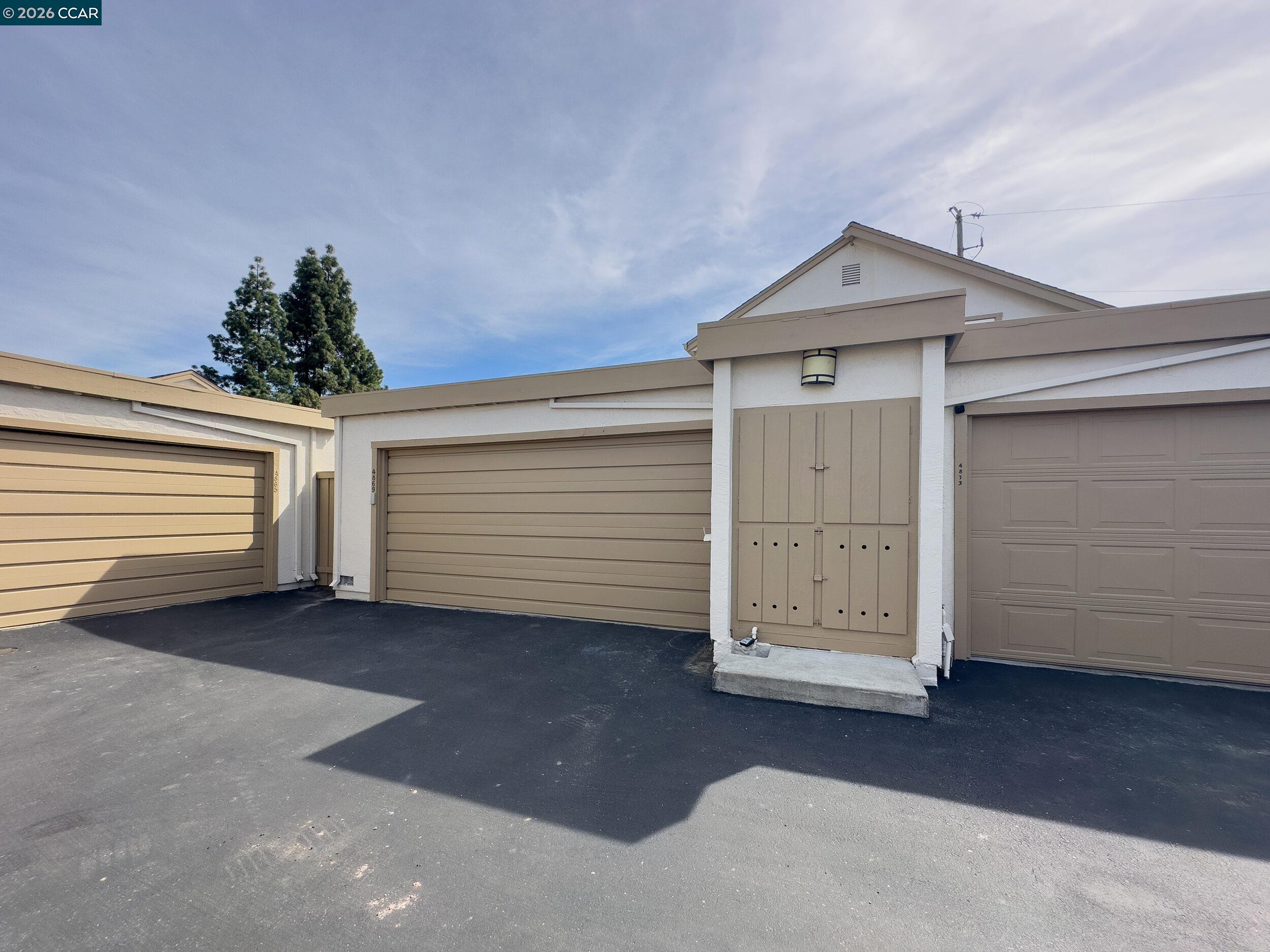 Detail Gallery Image 40 of 40 For 4869 Wolf Way, Concord,  CA 94521 - 2 Beds | 2 Baths