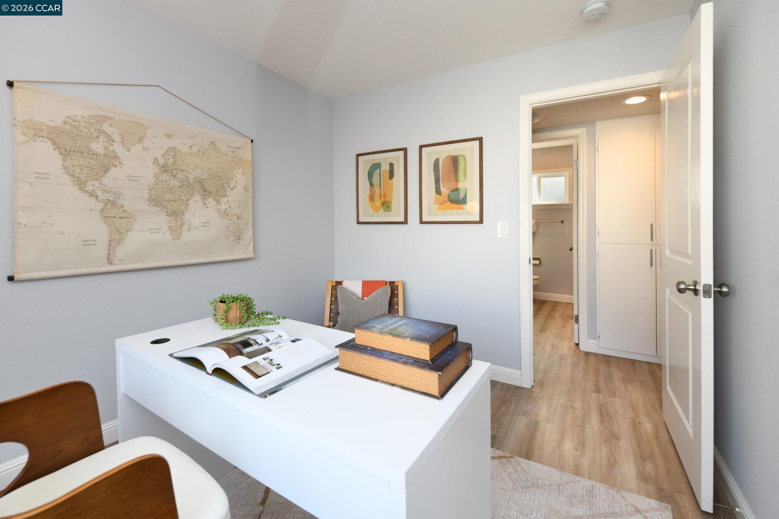 Detail Gallery Image 10 of 40 For 4869 Wolf Way, Concord,  CA 94521 - 2 Beds | 2 Baths