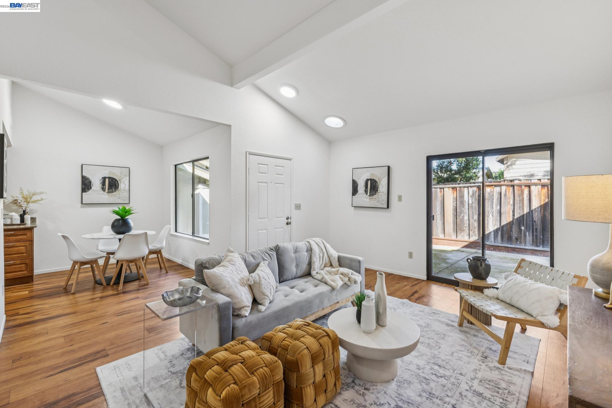 Photo #6: 41127454 Listing: Photo #6