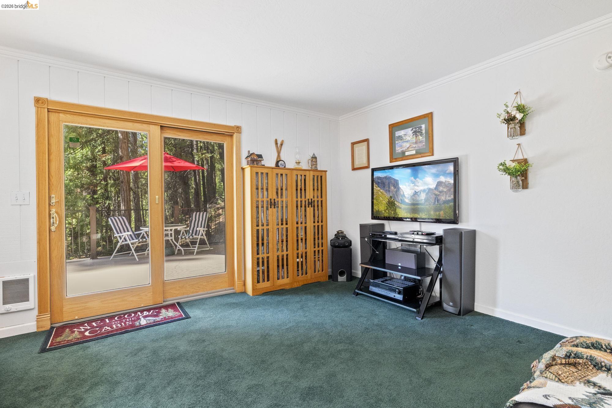 Detail Gallery Image 13 of 34 For 29810 Mariposa Dr, Cold Springs,  CA 95335 - 2 Beds | 2 Baths