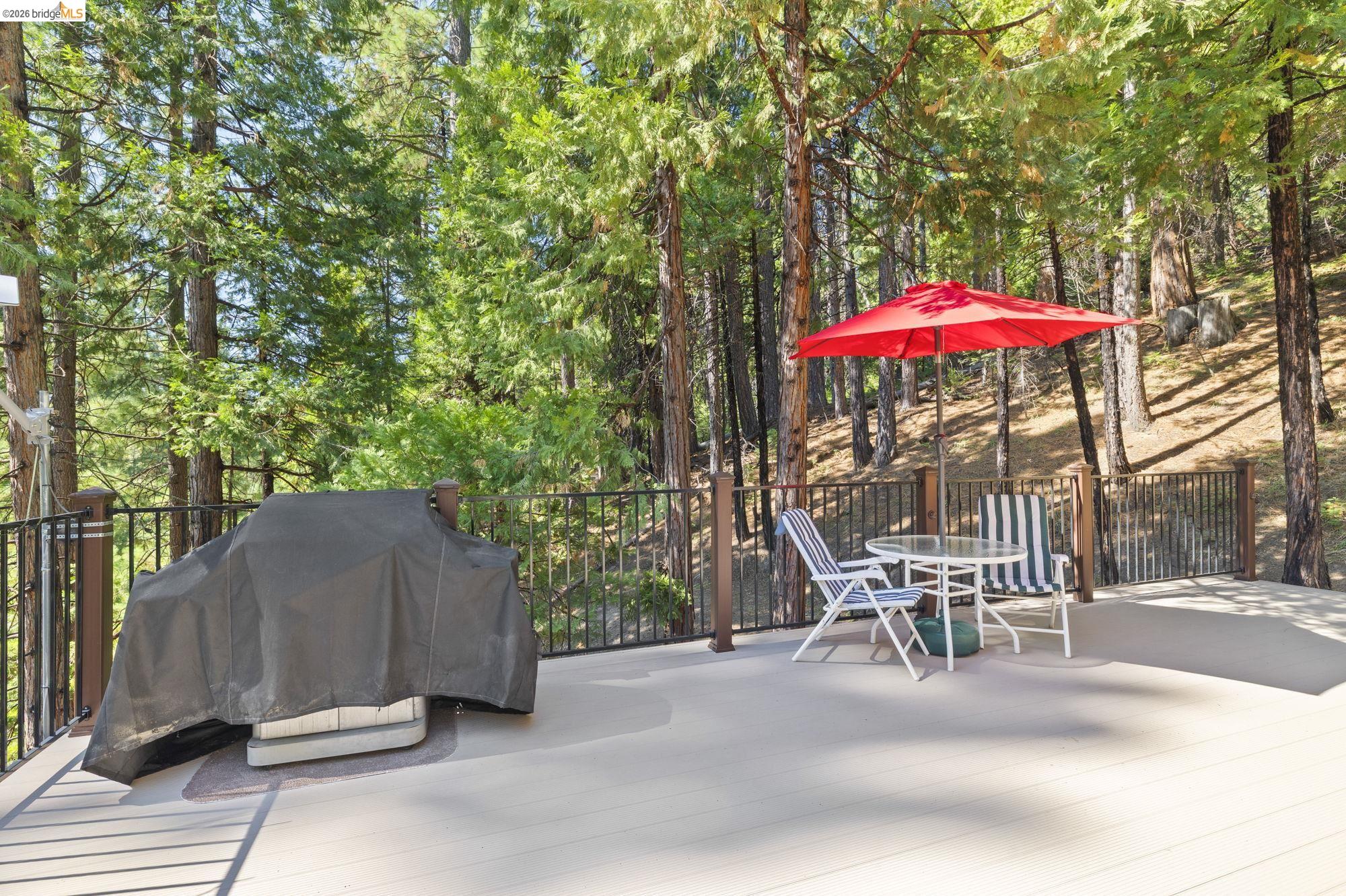 Detail Gallery Image 8 of 34 For 29810 Mariposa Dr, Cold Springs,  CA 95335 - 2 Beds | 2 Baths