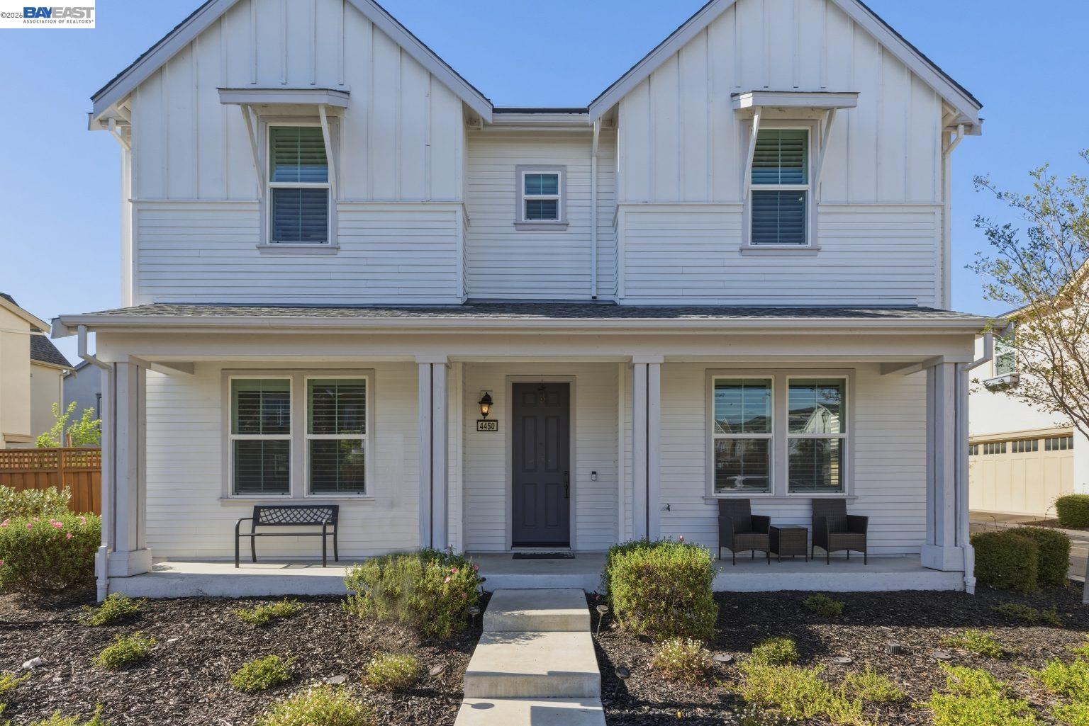 Detail Gallery Image 2 of 51 For 4450 Sunset View Dr, Dublin,  CA 94568 - 4 Beds | 2/1 Baths
