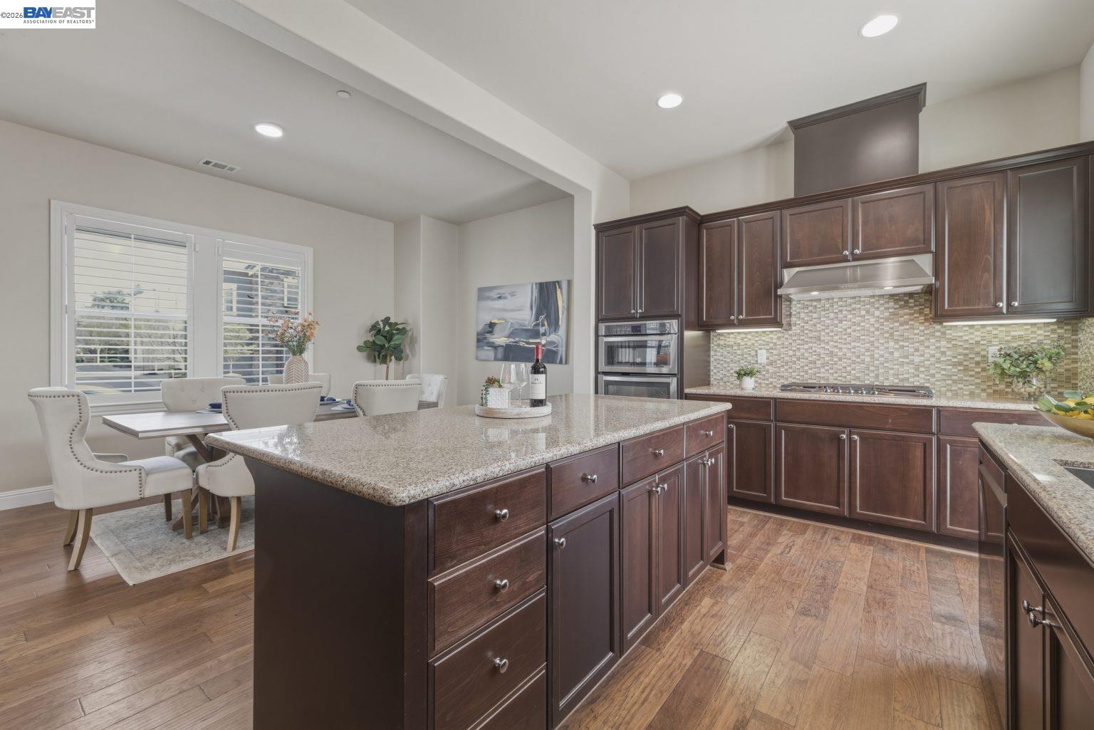 Detail Gallery Image 14 of 51 For 4450 Sunset View Dr, Dublin,  CA 94568 - 4 Beds | 2/1 Baths