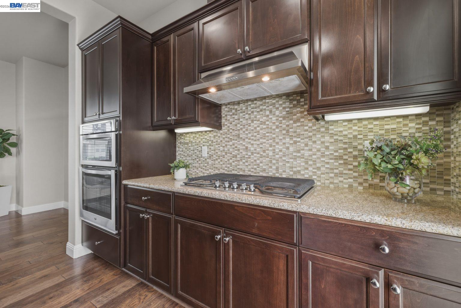 Detail Gallery Image 15 of 51 For 4450 Sunset View Dr, Dublin,  CA 94568 - 4 Beds | 2/1 Baths