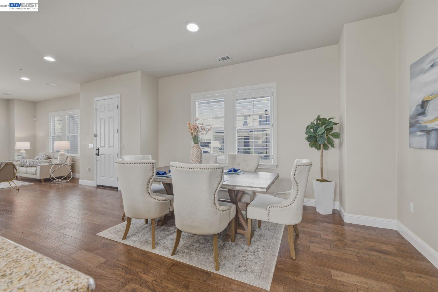 Detail Gallery Image 19 of 51 For 4450 Sunset View Dr, Dublin,  CA 94568 - 4 Beds | 2/1 Baths