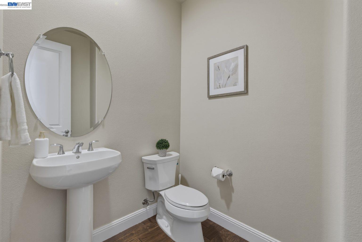 Detail Gallery Image 34 of 51 For 4450 Sunset View Dr, Dublin,  CA 94568 - 4 Beds | 2/1 Baths