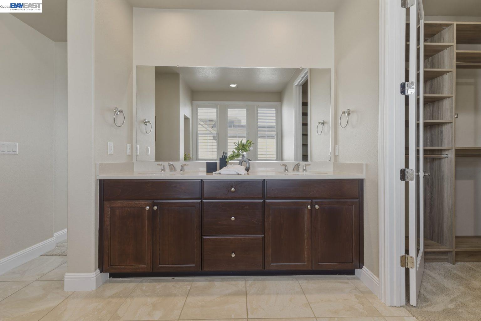 Detail Gallery Image 38 of 51 For 4450 Sunset View Dr, Dublin,  CA 94568 - 4 Beds | 2/1 Baths