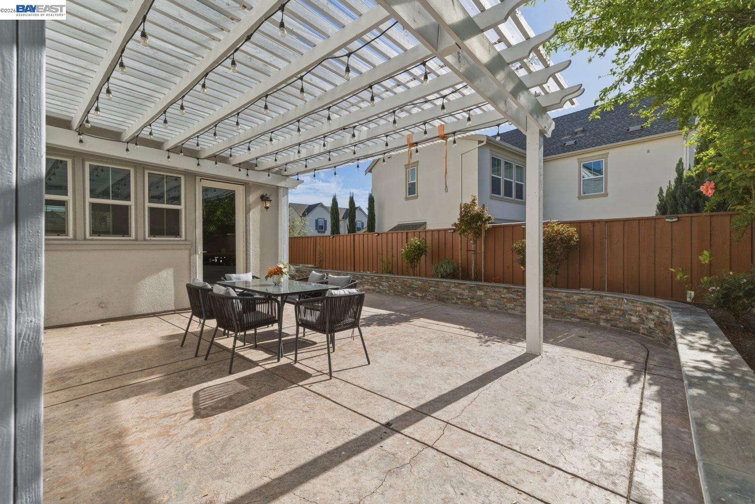 Detail Gallery Image 41 of 51 For 4450 Sunset View Dr, Dublin,  CA 94568 - 4 Beds | 2/1 Baths