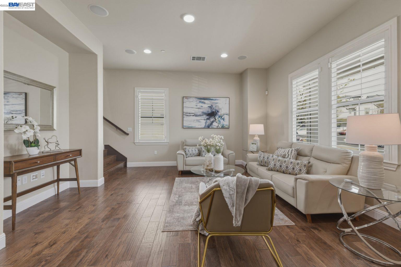 Detail Gallery Image 8 of 51 For 4450 Sunset View Dr, Dublin,  CA 94568 - 4 Beds | 2/1 Baths