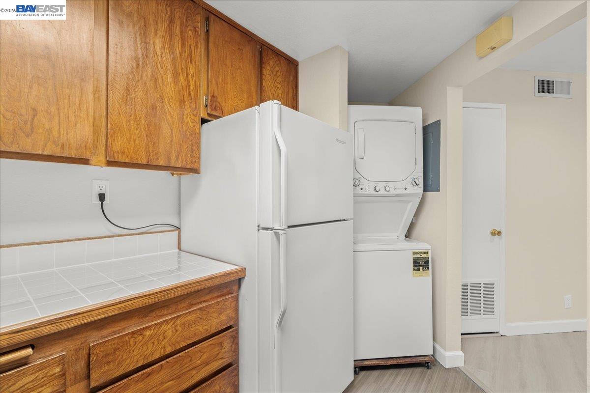 Detail Gallery Image 11 of 24 For 999 W Evelyn Ter #95,  Sunnyvale,  CA 94086 - 1 Beds | 1 Baths