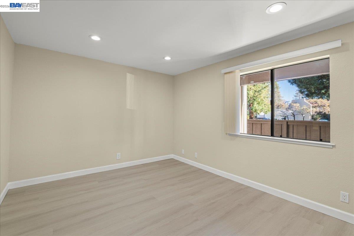 Detail Gallery Image 12 of 24 For 999 W Evelyn Ter #95,  Sunnyvale,  CA 94086 - 1 Beds | 1 Baths