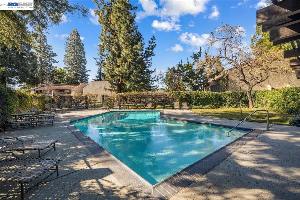 Detail Gallery Image 20 of 24 For 999 W Evelyn Ter #95,  Sunnyvale,  CA 94086 - 1 Beds | 1 Baths