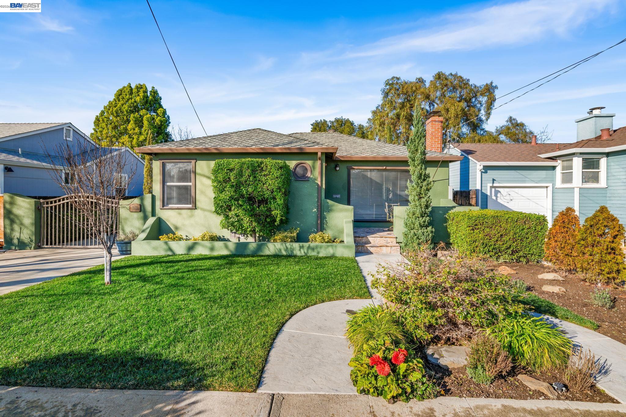 238-240 Camelback Rd, Pleasant Hill, CA, 94523