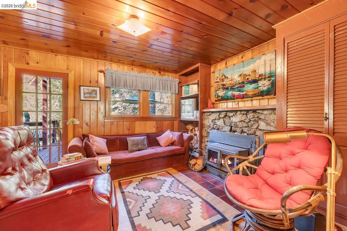 Detail Gallery Image 13 of 34 For 311 Fir, Pinecrest,  CA 95370 - 3 Beds | 1 Baths