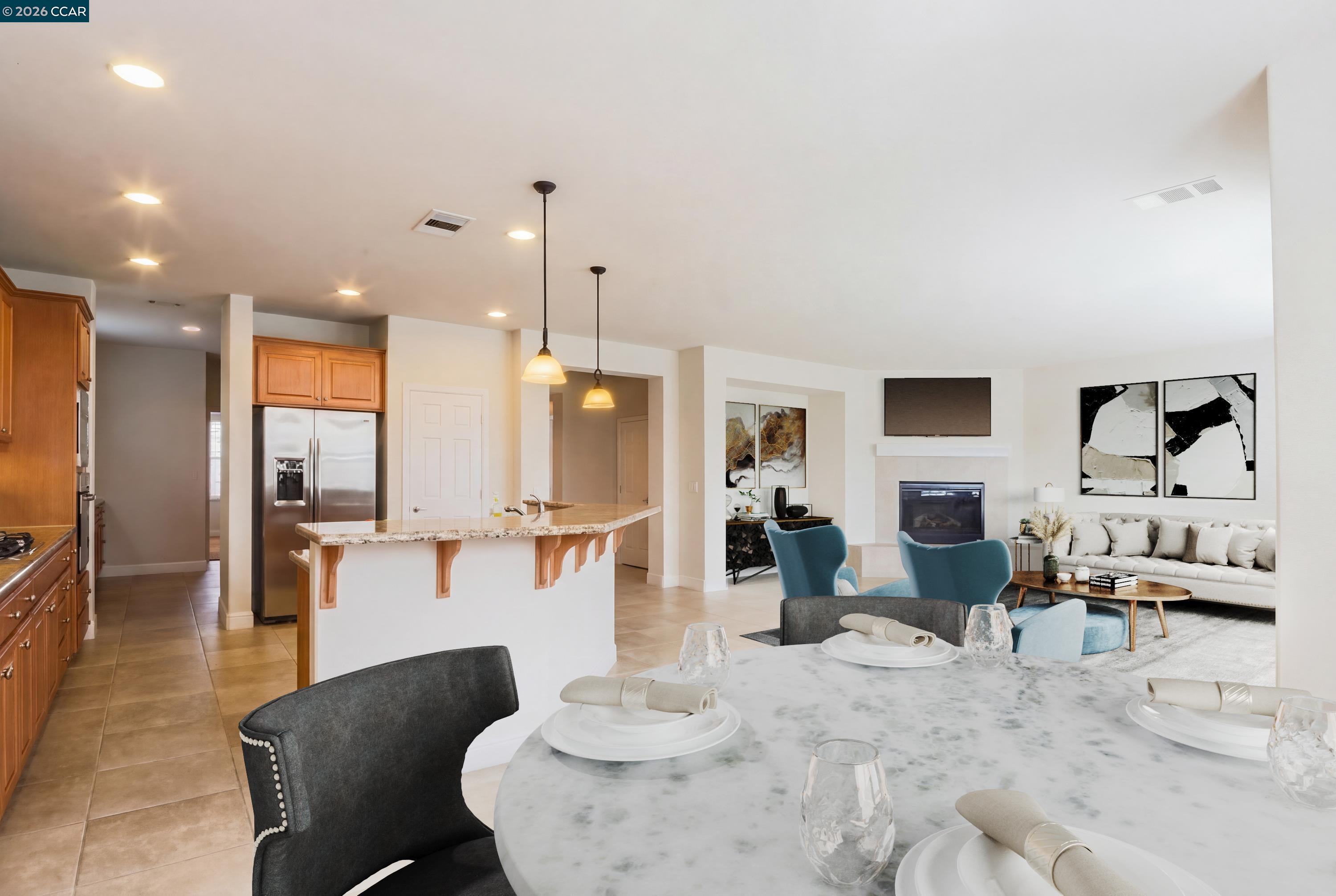 Detail Gallery Image 6 of 13 For 1013 Hollyhock Dr, Oakley,  CA 94561 - 5 Beds | 3/1 Baths