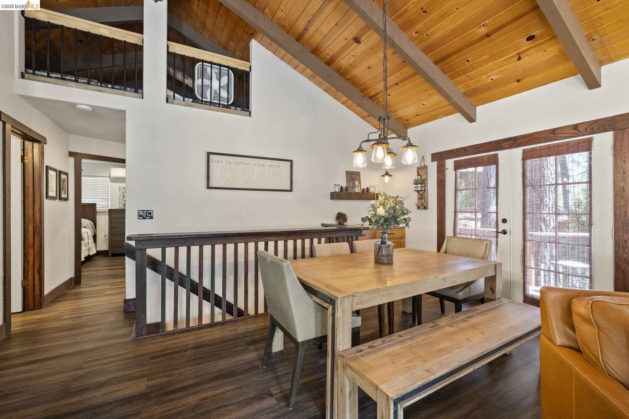 Detail Gallery Image 12 of 60 For 19824 Pine Mountain Dr, Groveland,  CA 95321 - 3 Beds | 2 Baths