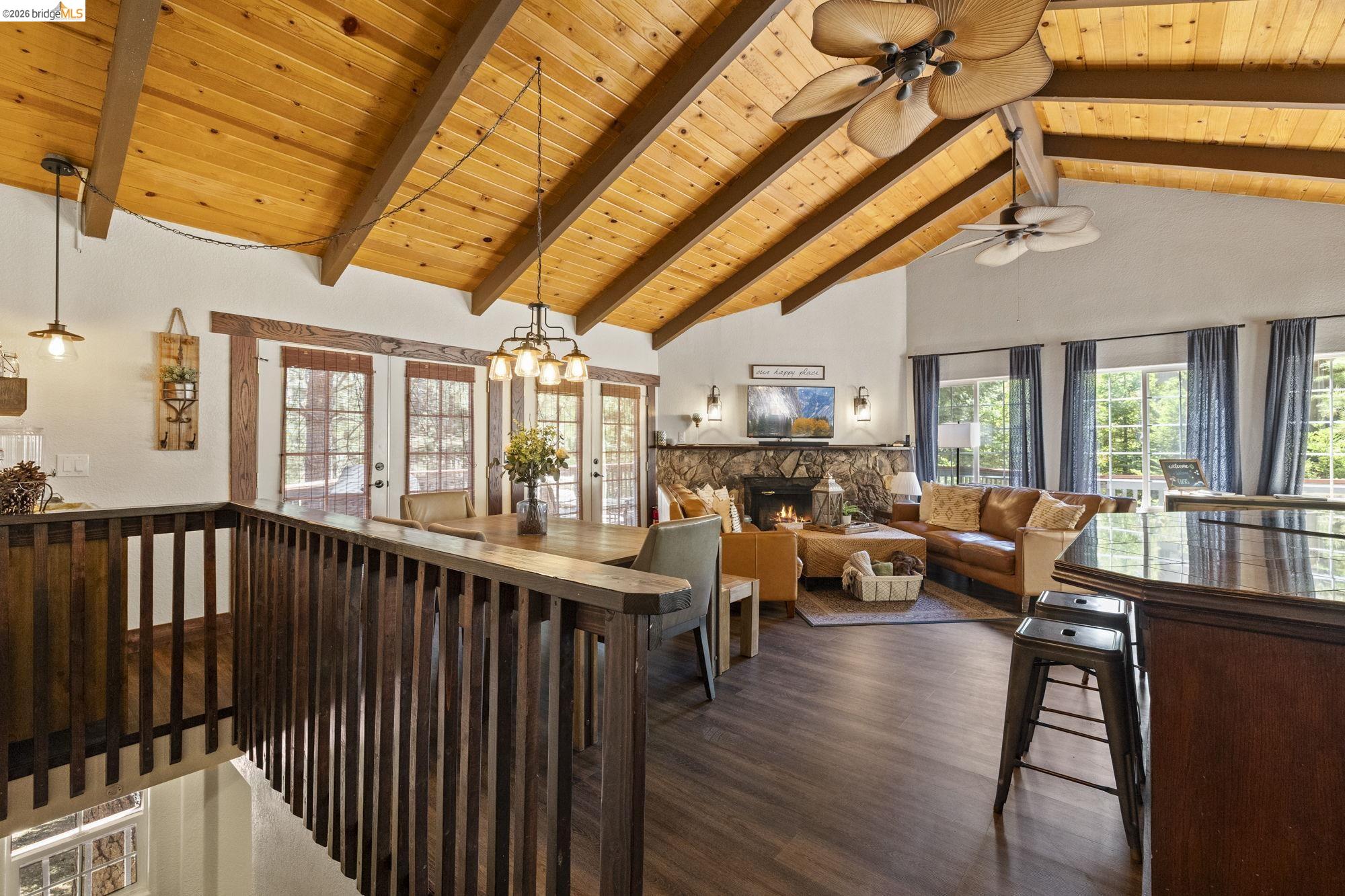 Detail Gallery Image 16 of 60 For 19824 Pine Mountain Dr, Groveland,  CA 95321 - 3 Beds | 2 Baths