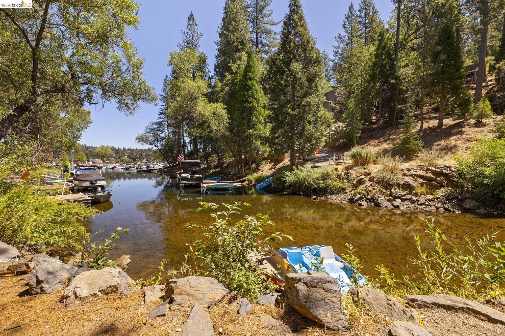 Detail Gallery Image 30 of 60 For 19824 Pine Mountain Dr, Groveland,  CA 95321 - 3 Beds | 2 Baths