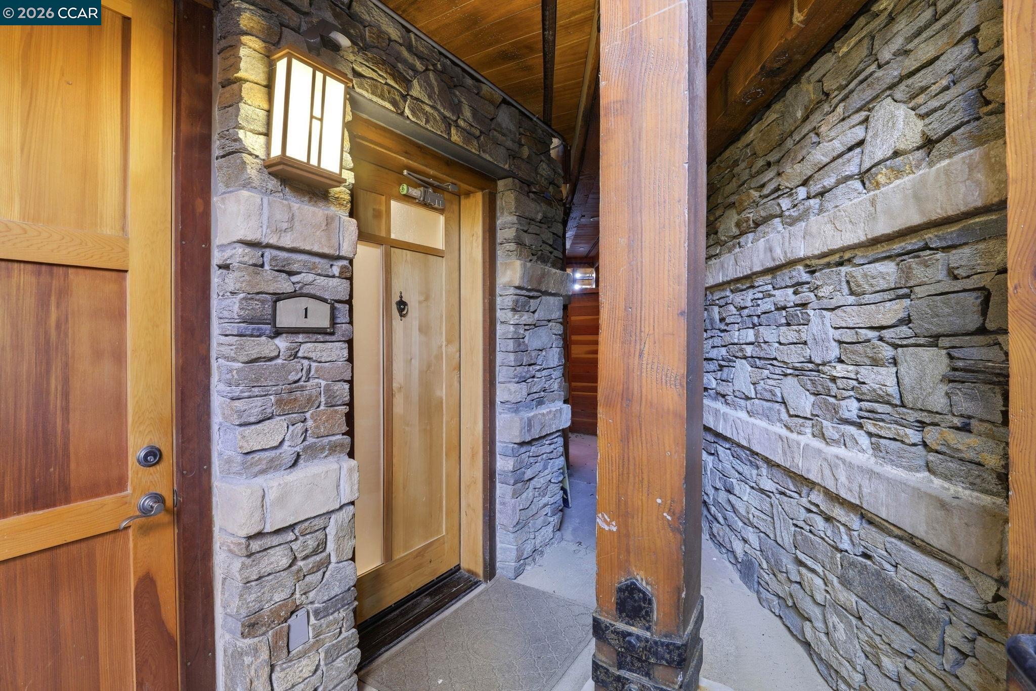 Detail Gallery Image 5 of 42 For 6750 N Lake Blvd #1,  Tahoe Vista,  CA 96148 - 4 Beds | 4/1 Baths