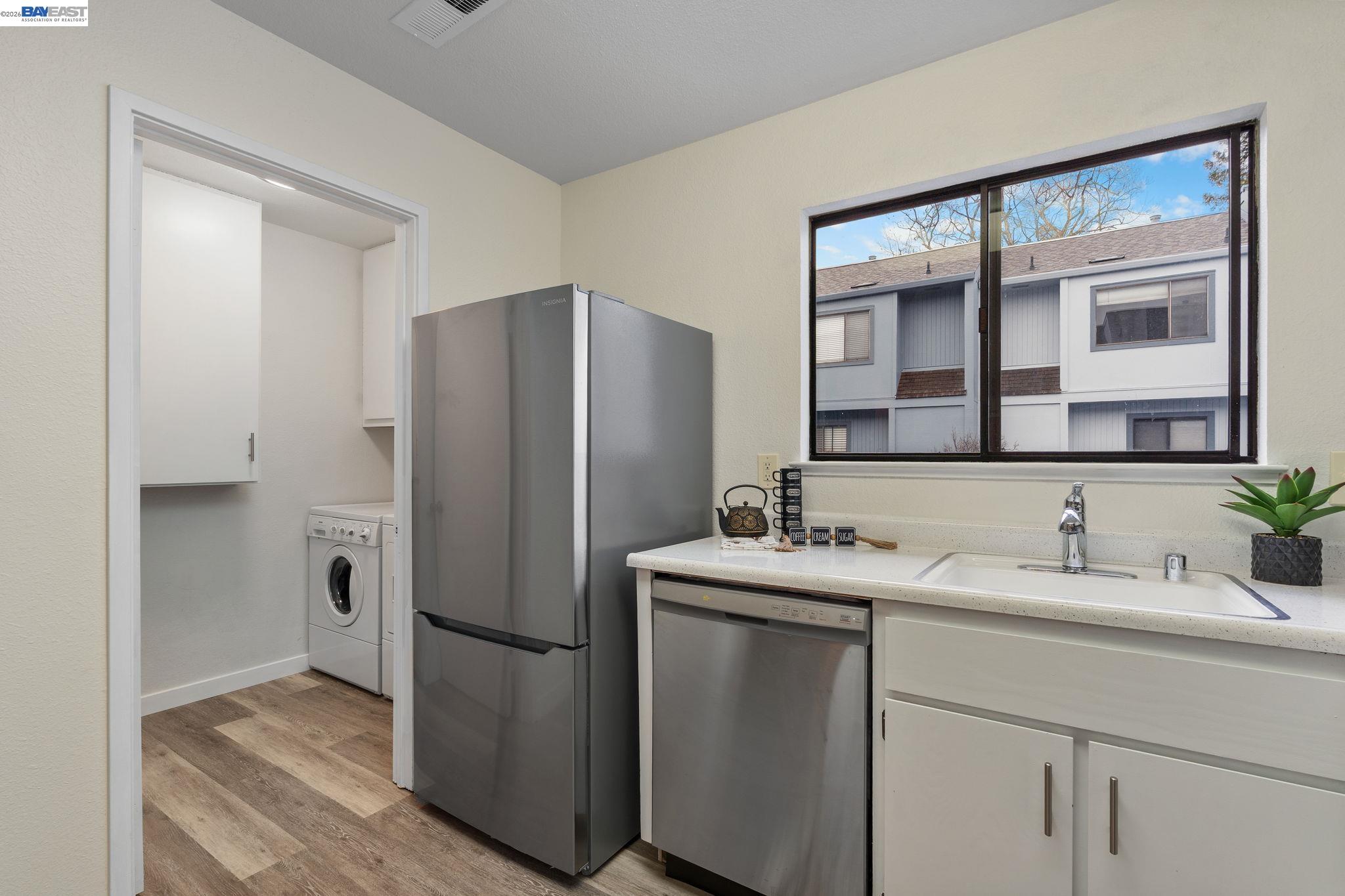 Photo #24: 41127471 Listing: Photo #24