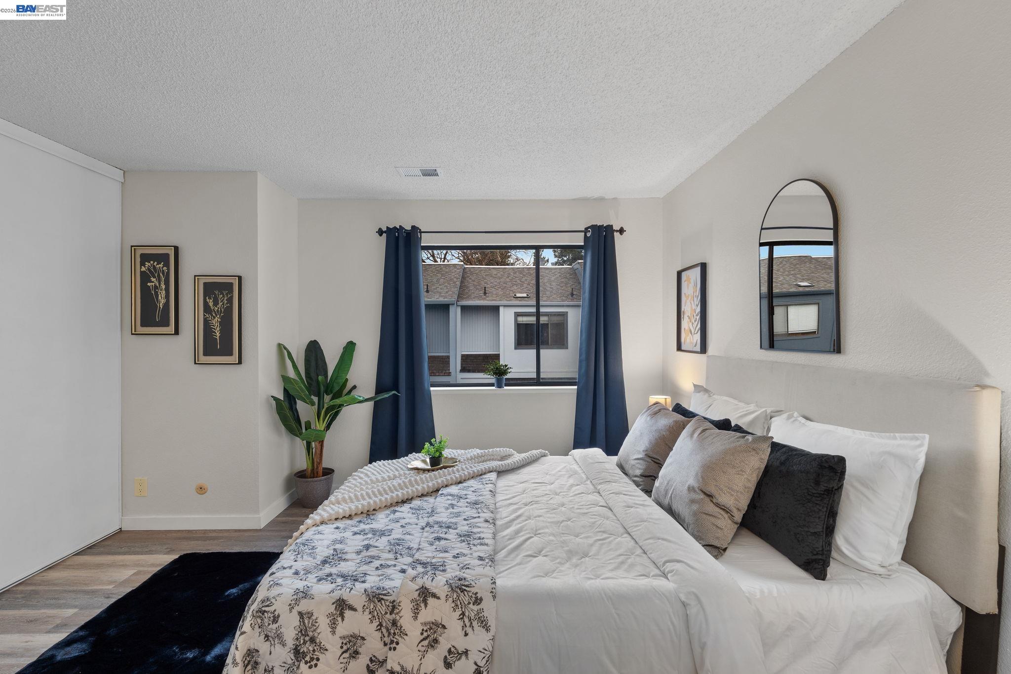 Photo #41: 41127471 Listing: Photo #41