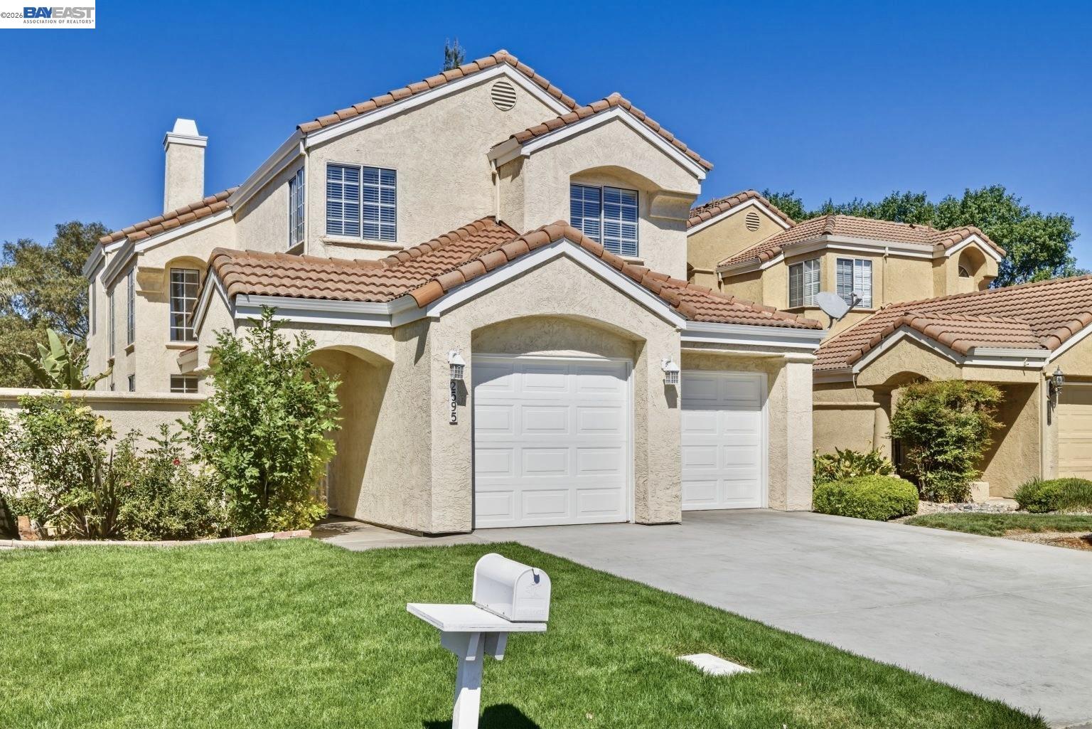 Detail Gallery Image 2 of 47 For 2595 Cherry Hills Dr, Discovery Bay,  CA 94505 - 3 Beds | 2/1 Baths