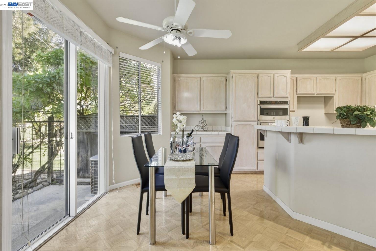 Detail Gallery Image 16 of 47 For 2595 Cherry Hills Dr, Discovery Bay,  CA 94505 - 3 Beds | 2/1 Baths