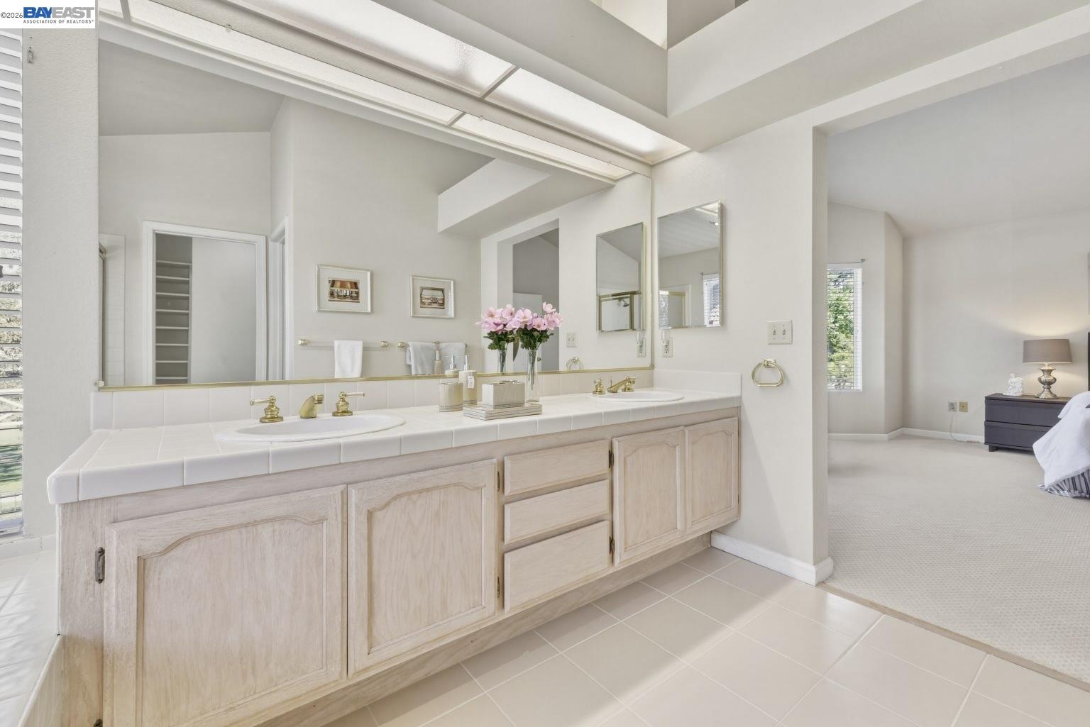 Detail Gallery Image 27 of 47 For 2595 Cherry Hills Dr, Discovery Bay,  CA 94505 - 3 Beds | 2/1 Baths