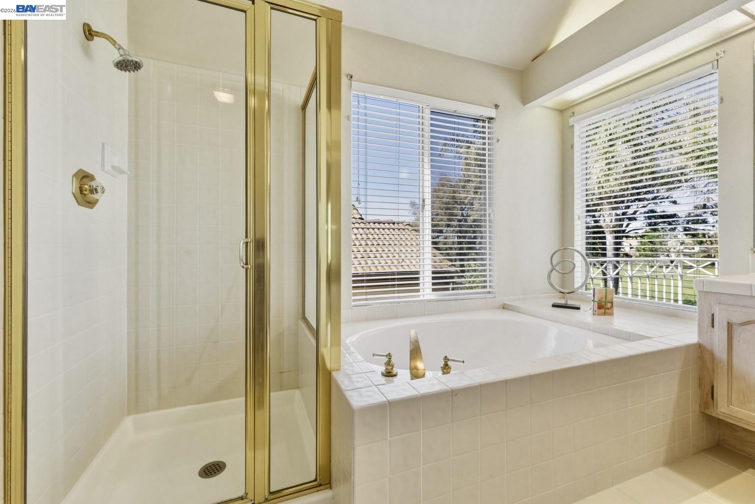 Detail Gallery Image 29 of 47 For 2595 Cherry Hills Dr, Discovery Bay,  CA 94505 - 3 Beds | 2/1 Baths