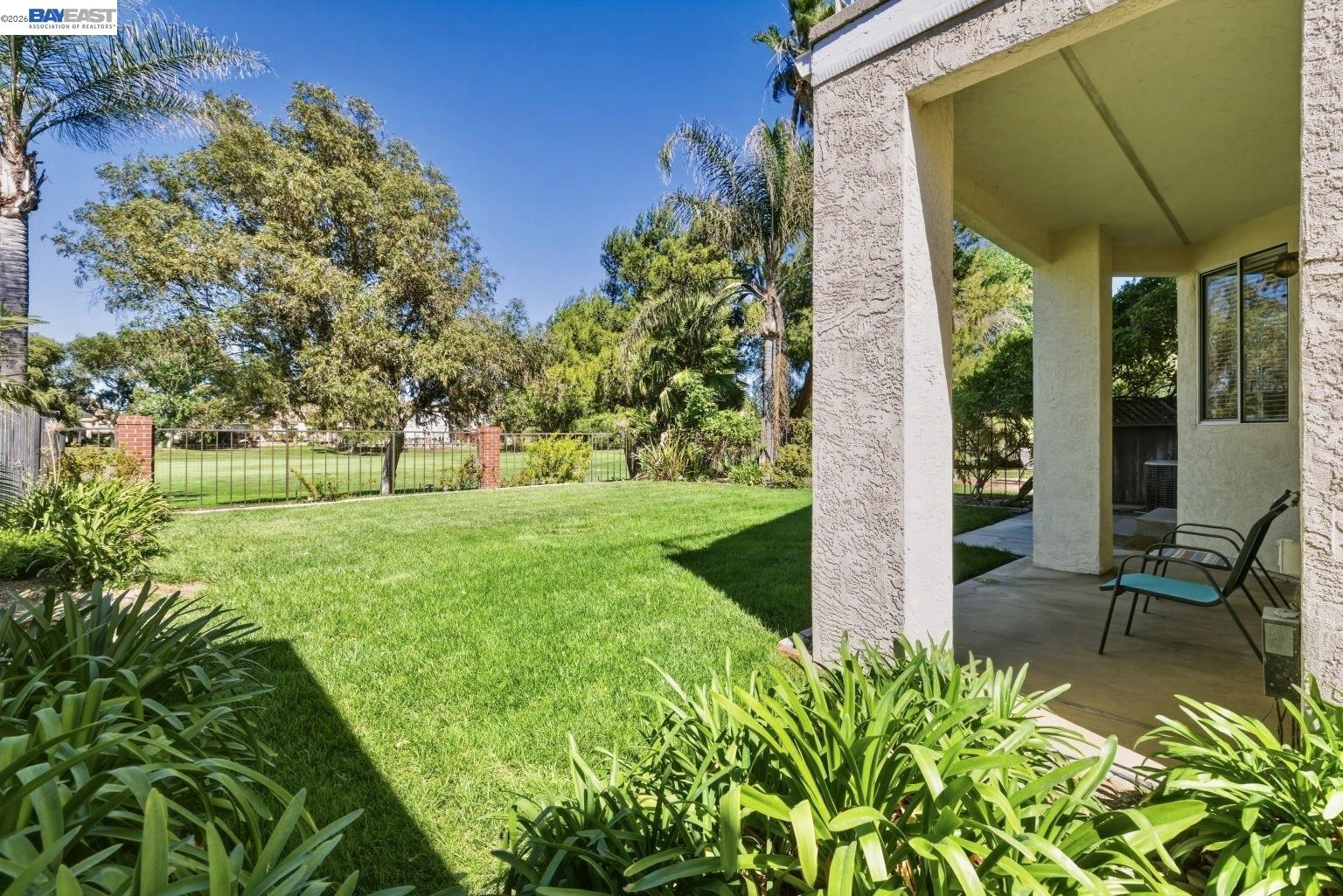 Detail Gallery Image 40 of 47 For 2595 Cherry Hills Dr, Discovery Bay,  CA 94505 - 3 Beds | 2/1 Baths