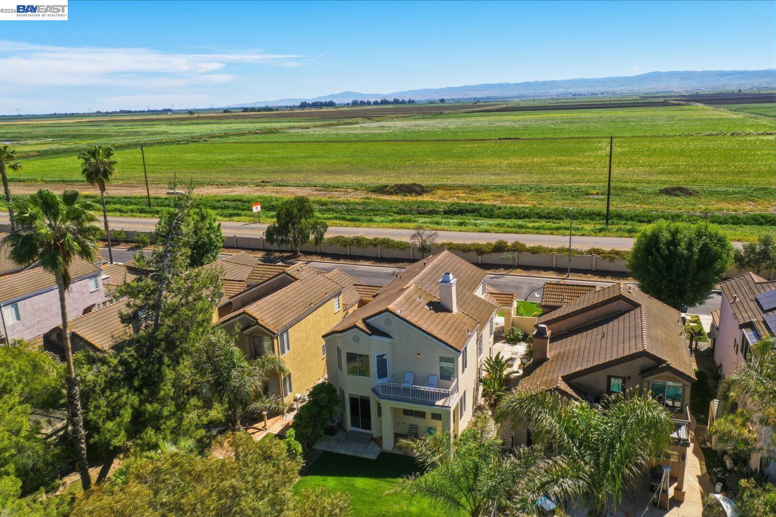 Detail Gallery Image 42 of 47 For 2595 Cherry Hills Dr, Discovery Bay,  CA 94505 - 3 Beds | 2/1 Baths