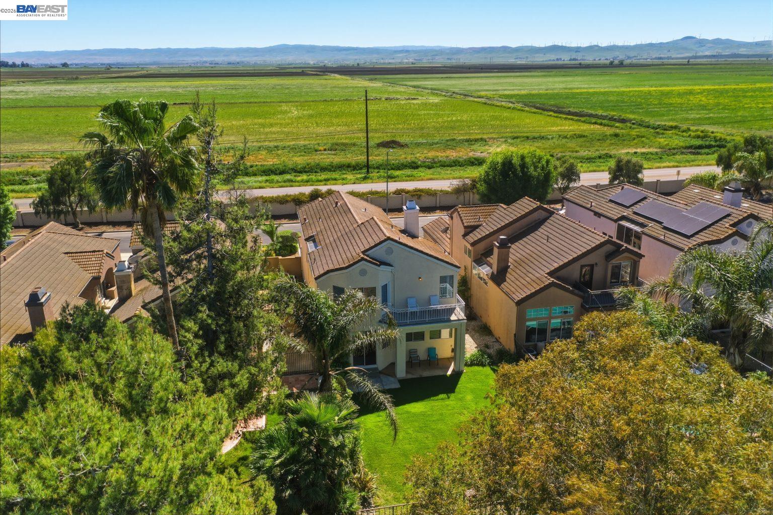 Detail Gallery Image 43 of 47 For 2595 Cherry Hills Dr, Discovery Bay,  CA 94505 - 3 Beds | 2/1 Baths