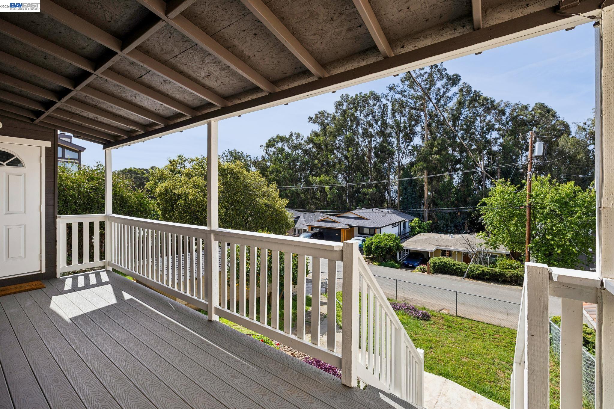 Detail Gallery Image 18 of 44 For 25910 Westview Way, Hayward,  CA 94542 - 2 Beds | 1 Baths