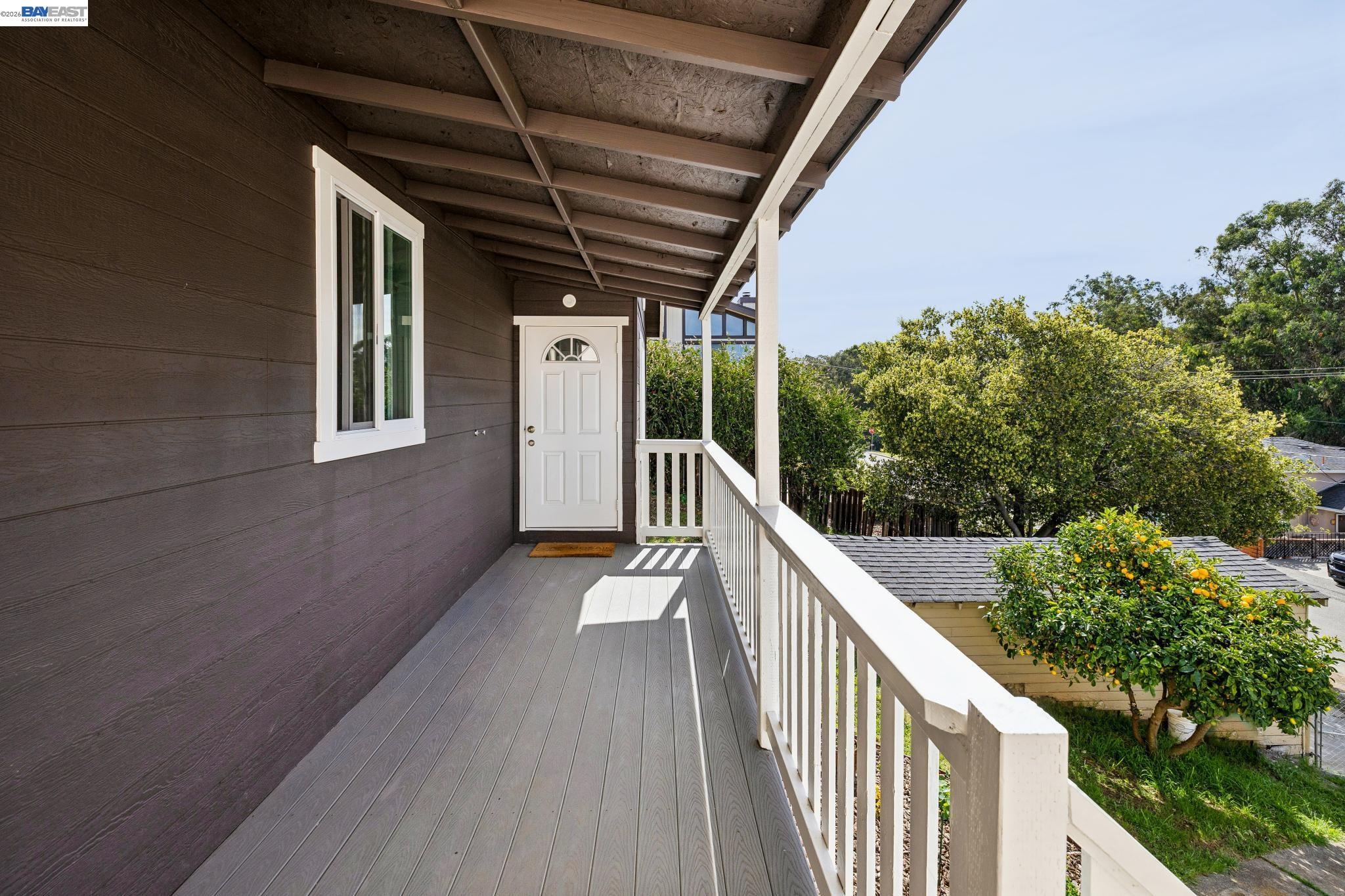 Detail Gallery Image 19 of 44 For 25910 Westview Way, Hayward,  CA 94542 - 2 Beds | 1 Baths