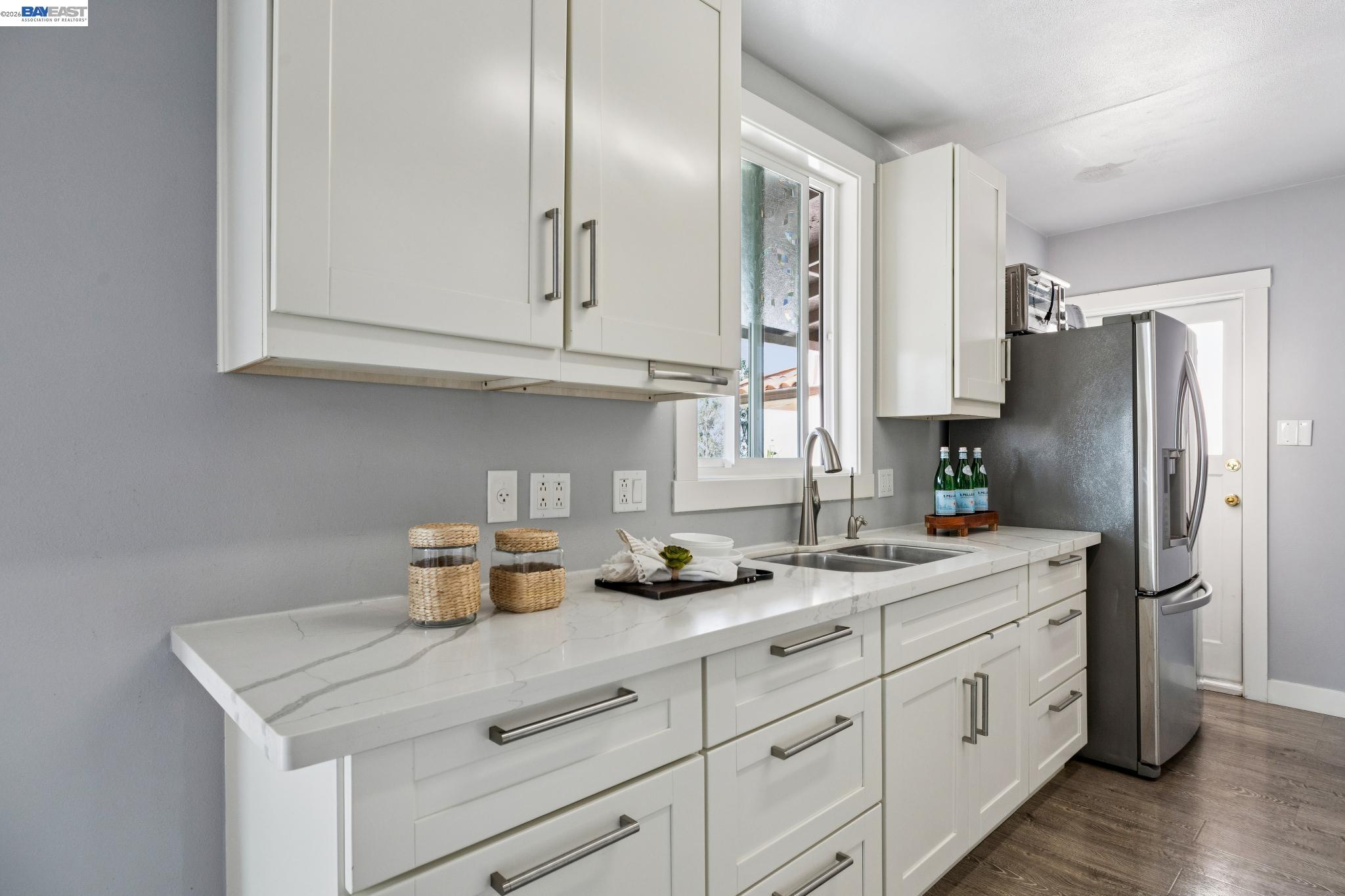 Detail Gallery Image 25 of 44 For 25910 Westview Way, Hayward,  CA 94542 - 2 Beds | 1 Baths