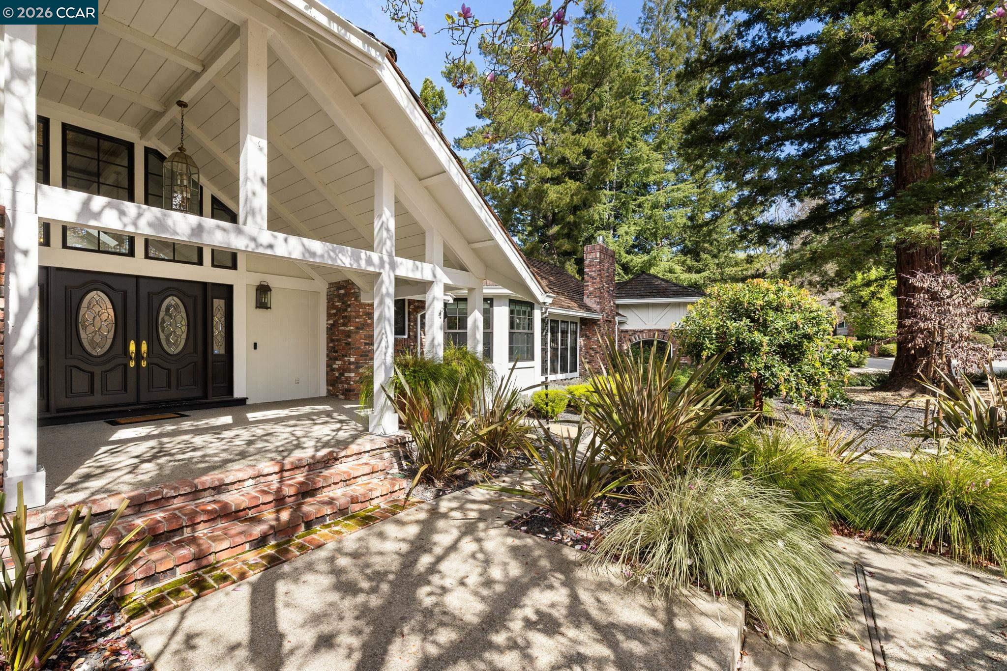 Detail Gallery Image 8 of 60 For 2705 Mossy Oak Dr, Danville,  CA 94506 - 5 Beds | 3/1 Baths