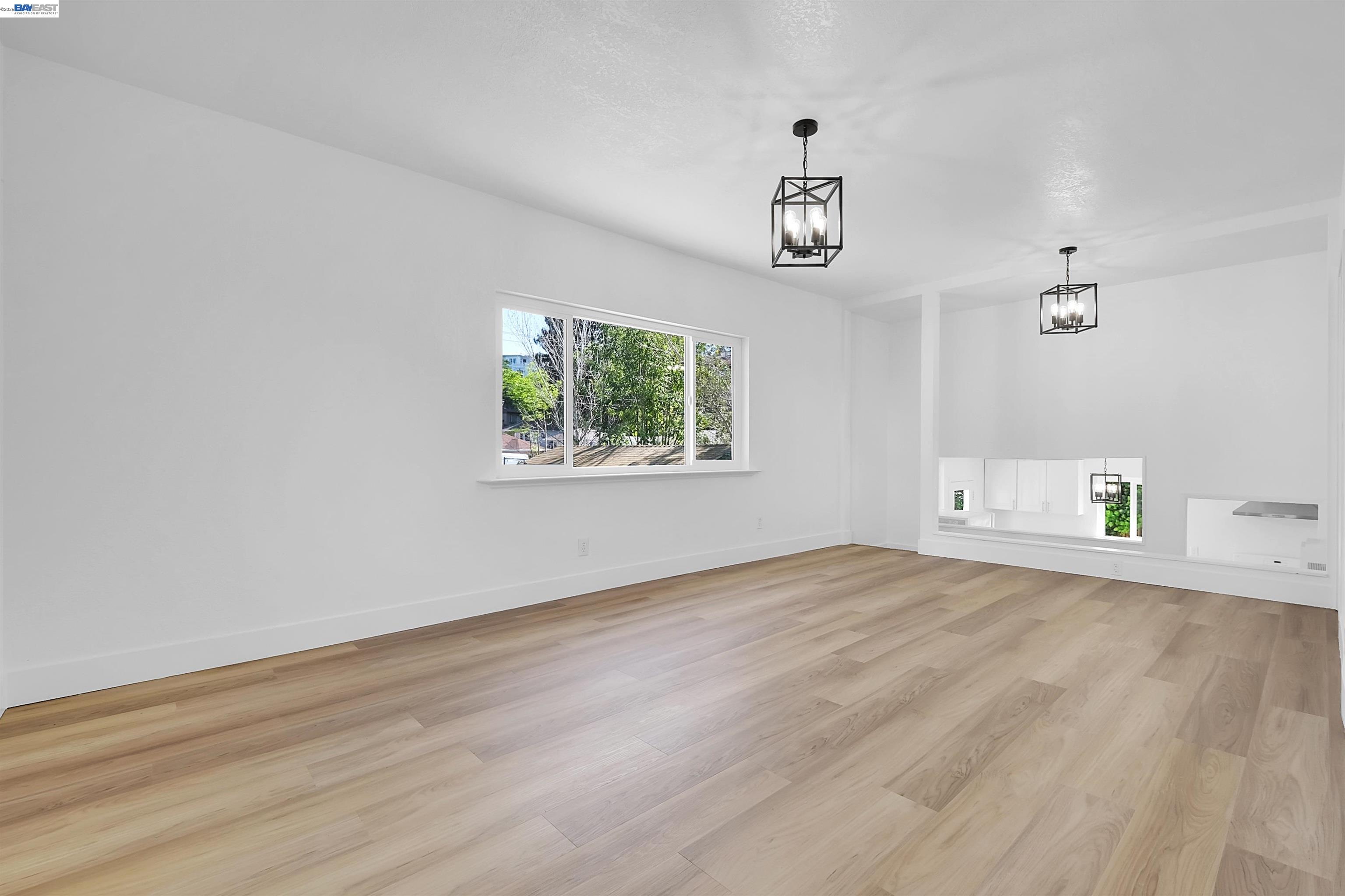 Detail Gallery Image 15 of 28 For 1467 Clay St, Hayward,  CA 94541 - 2 Beds | 1 Baths