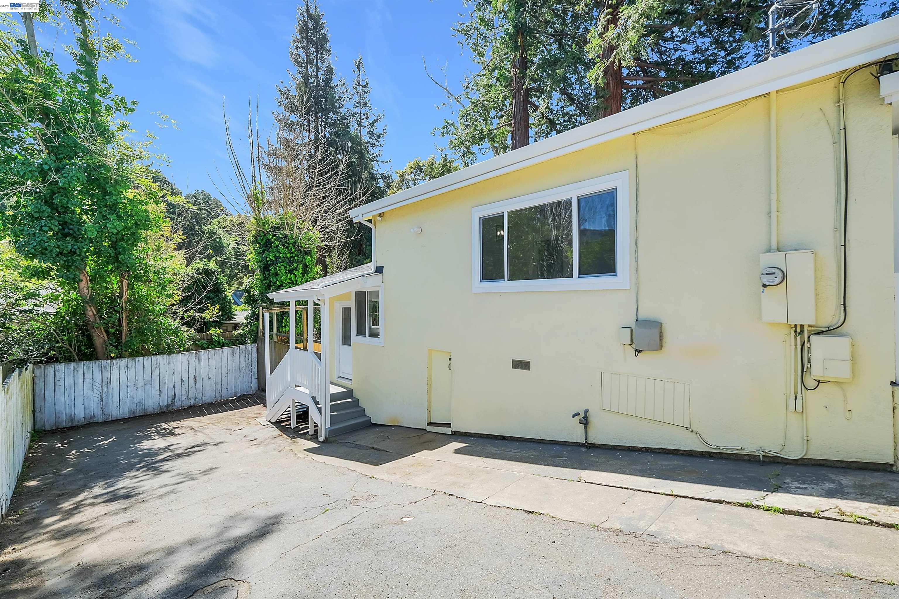 Detail Gallery Image 25 of 28 For 1467 Clay St, Hayward,  CA 94541 - 2 Beds | 1 Baths