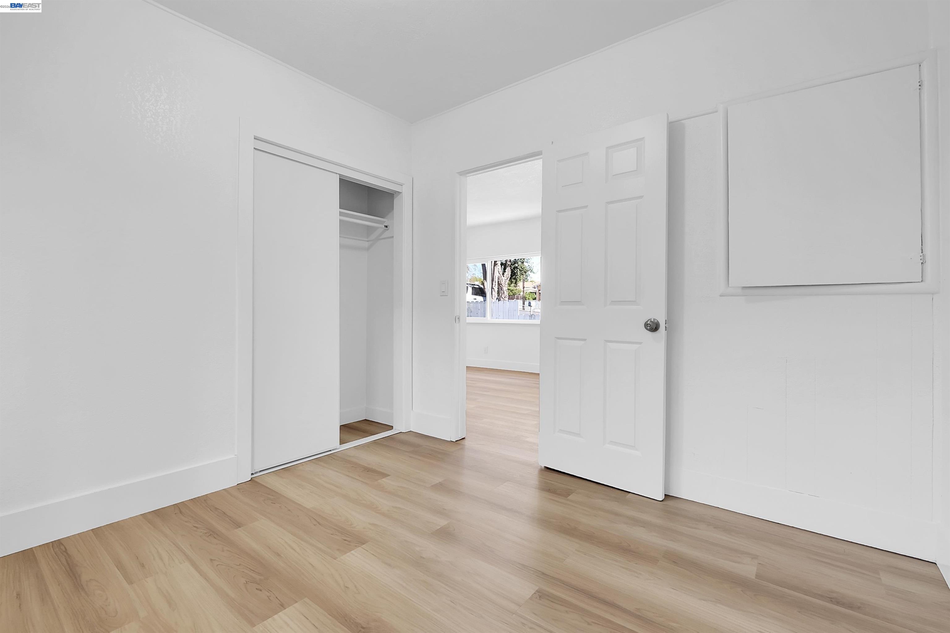 Detail Gallery Image 9 of 28 For 1467 Clay St, Hayward,  CA 94541 - 2 Beds | 1 Baths