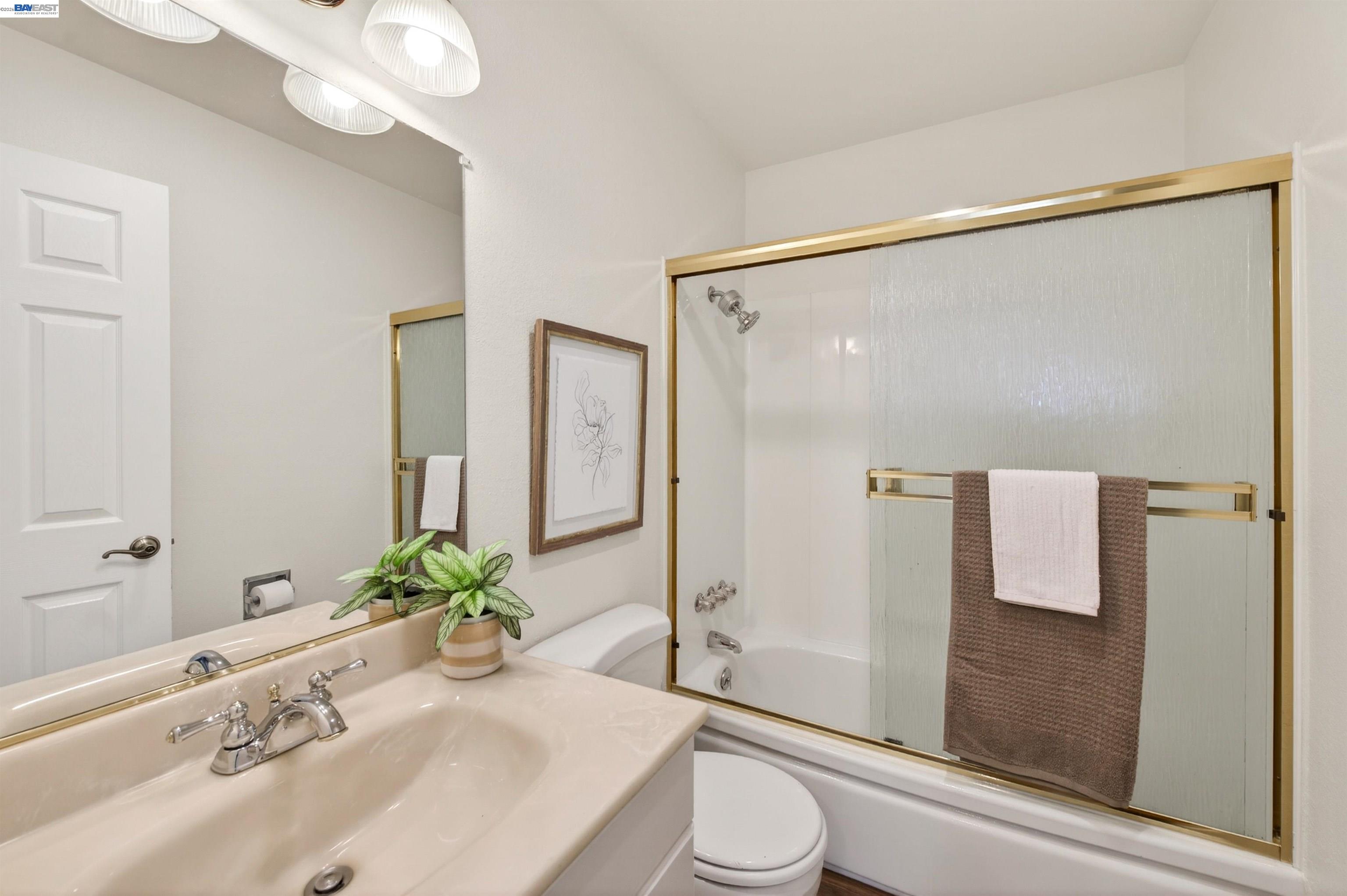 Detail Gallery Image 15 of 30 For 1185 El Dorado Drive, Livermore,  CA 94550 - 5 Beds | 3 Baths