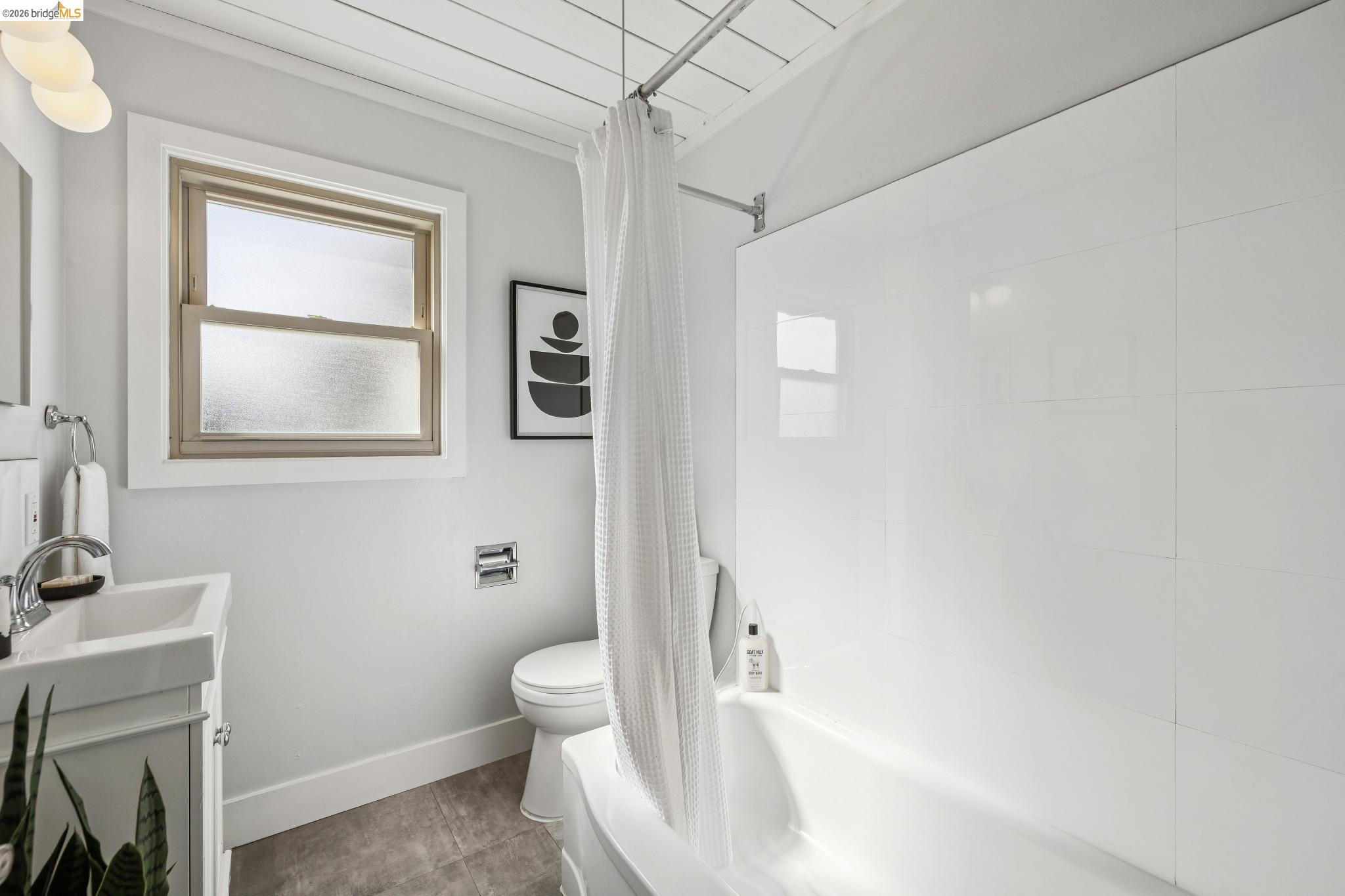 Detail Gallery Image 19 of 25 For 5850 Hazel Ave, Richmond,  CA 94805 - 2 Beds | 1 Baths