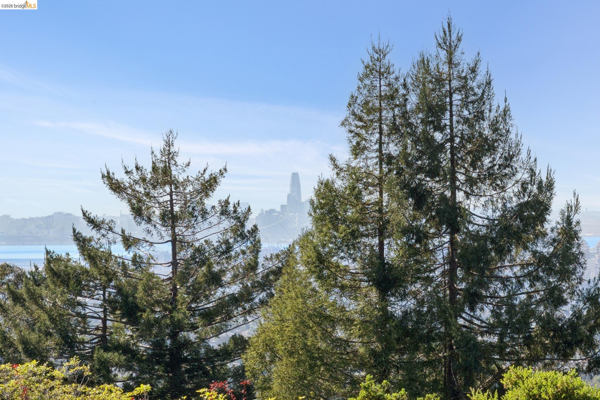 Detail Gallery Image 33 of 44 For 2825 Kitchener Ct, Oakland,  CA 94602 - 2 Beds | 2 Baths