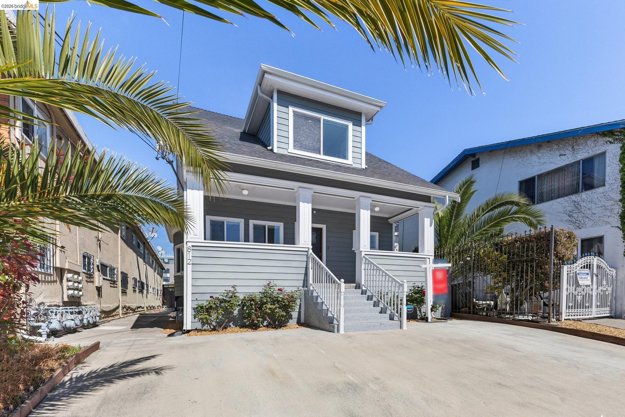 Detail Gallery Image 45 of 46 For 812 37th St, Oakland,  CA 94608 - 4 Beds | 3 Baths