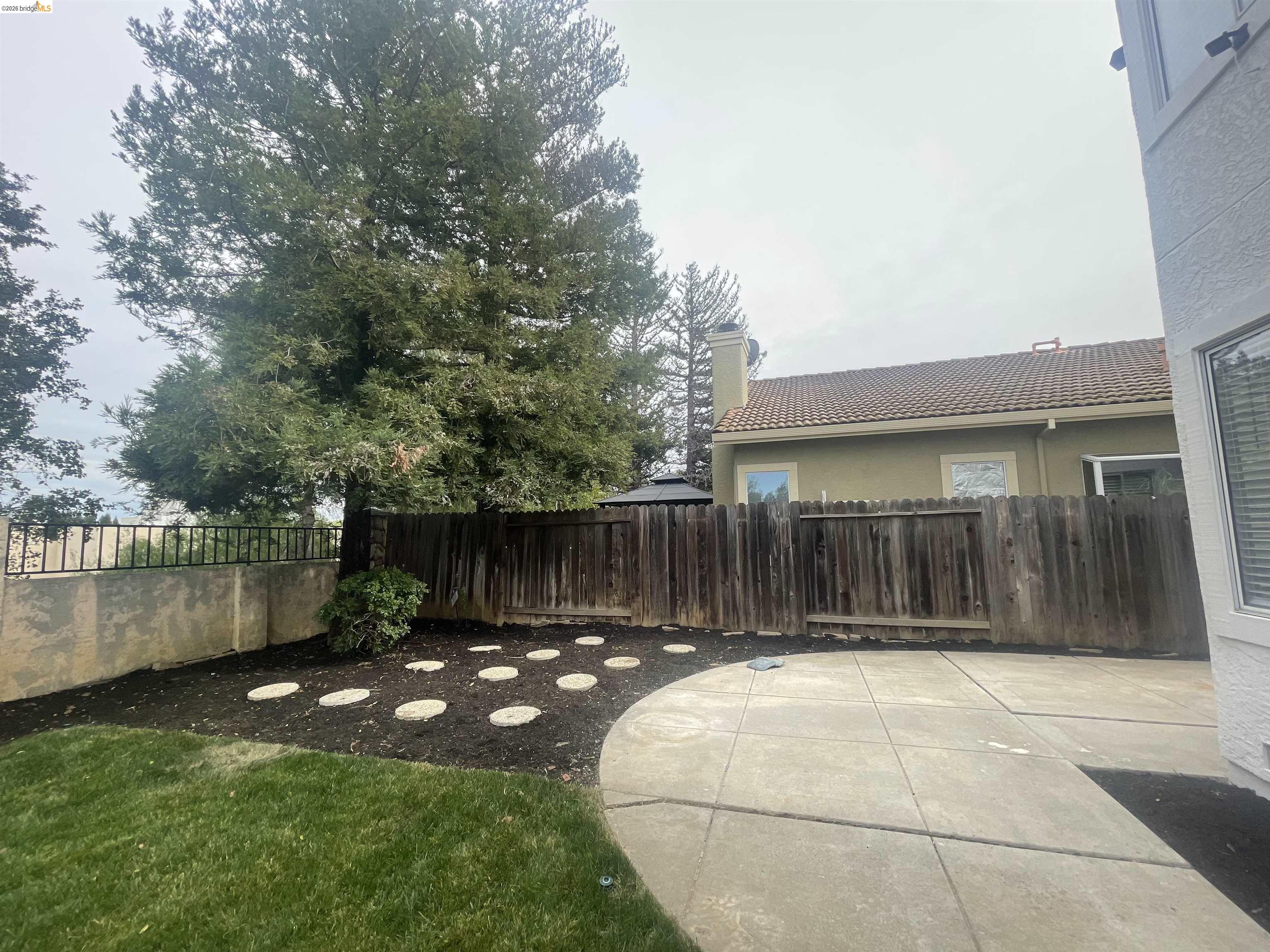 Detail Gallery Image 28 of 36 For 2117 Mark Twain Dr, Antioch,  CA 94531 - 3 Beds | 2/1 Baths