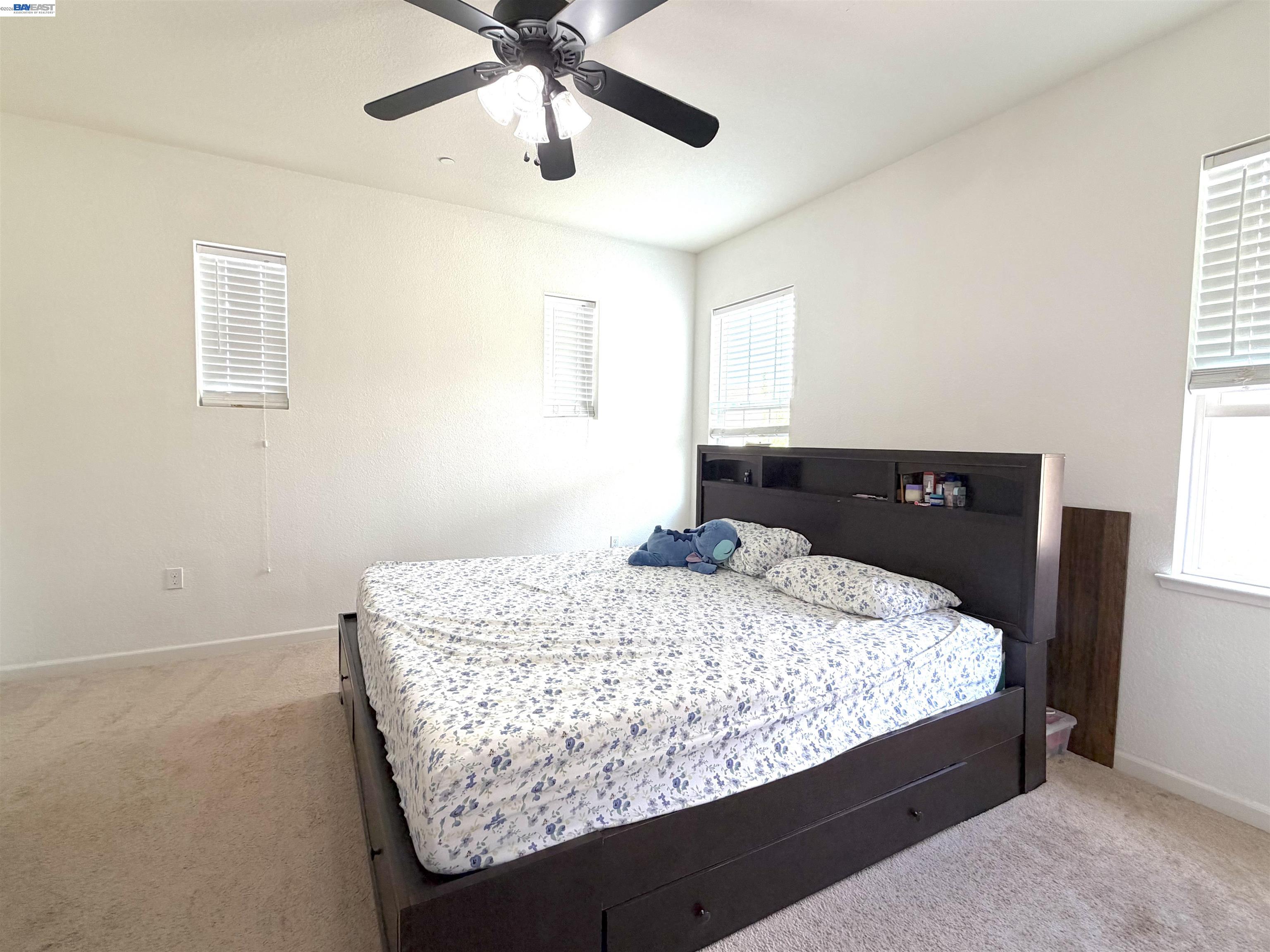 Detail Gallery Image 16 of 27 For 277 W Saint Francis Ave, Mountain House,  CA 95391 - 3 Beds | 3 Baths